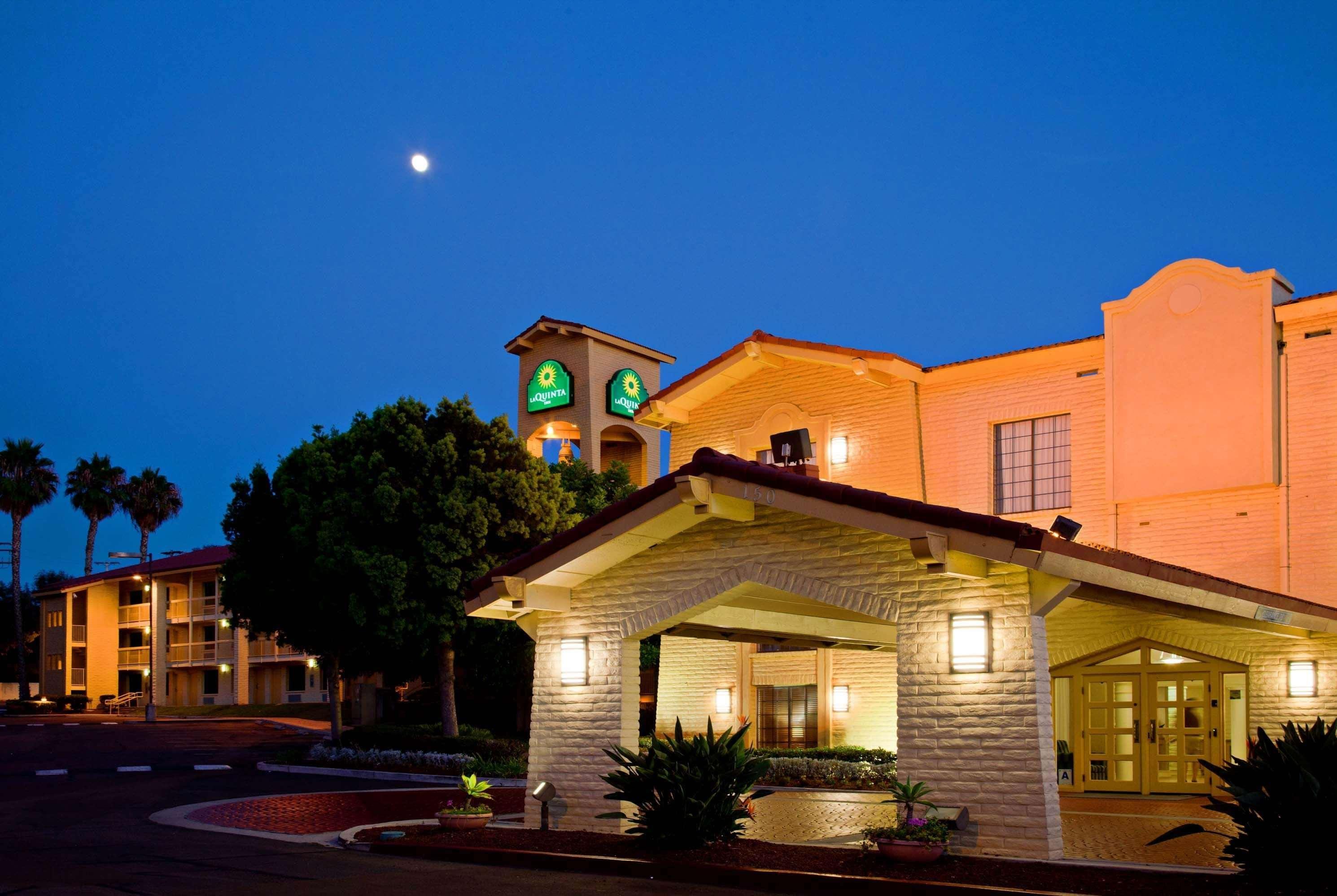 La Quinta Inn By Wyndham San Diego Chula Vista Exterior photo